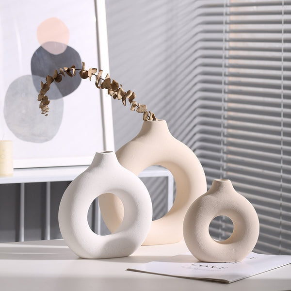 Nordic Round Hollow Ceramic Donut Vase